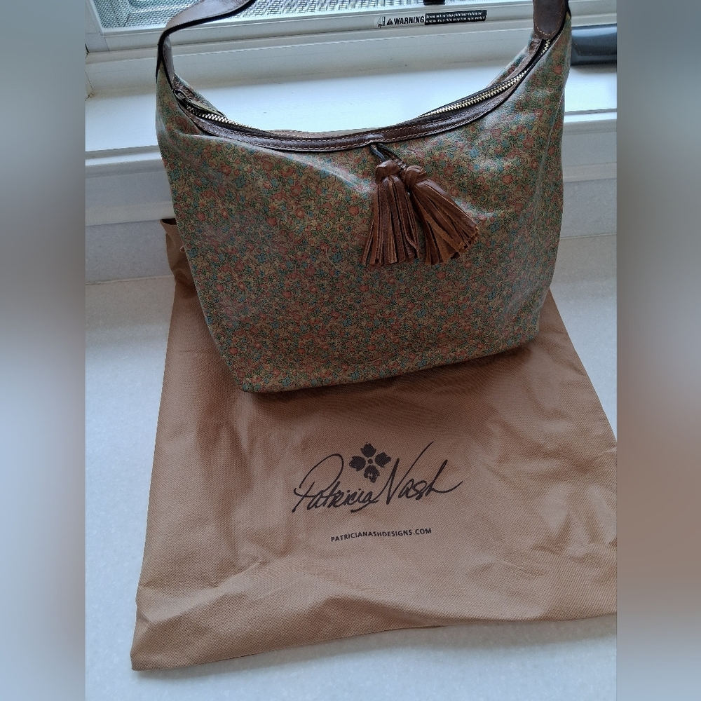 Patricia Nash Floral Hobo Bag In Coral Bouquet with Tassel And Dust Cover